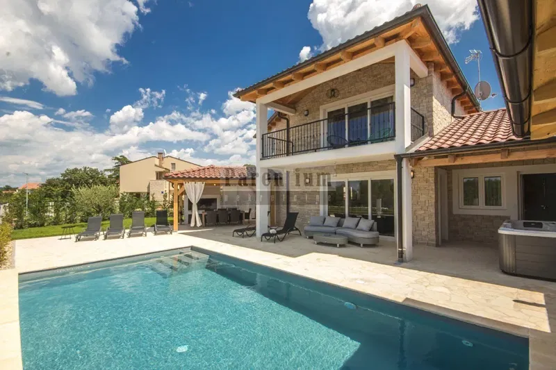 Parenzo, dintorni, bella villa con piscina – 2