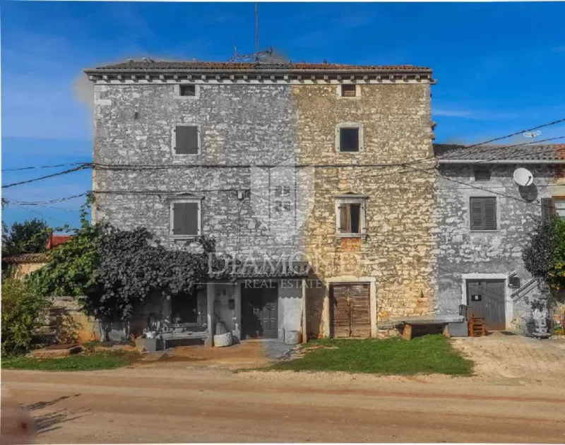 Poreč, surroundings, Istrian stone house for complete renovation! – 2