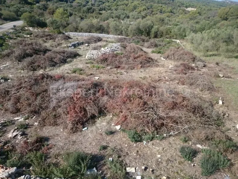 Telek Okrug Gornji – 2