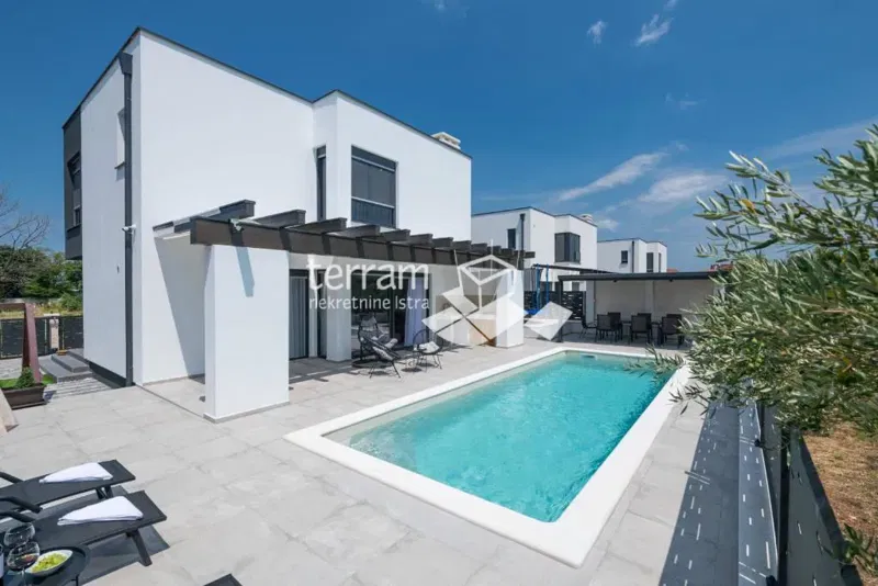 Istria, Galižana, bella casa, 150m2, 3 camere da letto, piscina, arredata!! NUOVO!! #vendita – 2