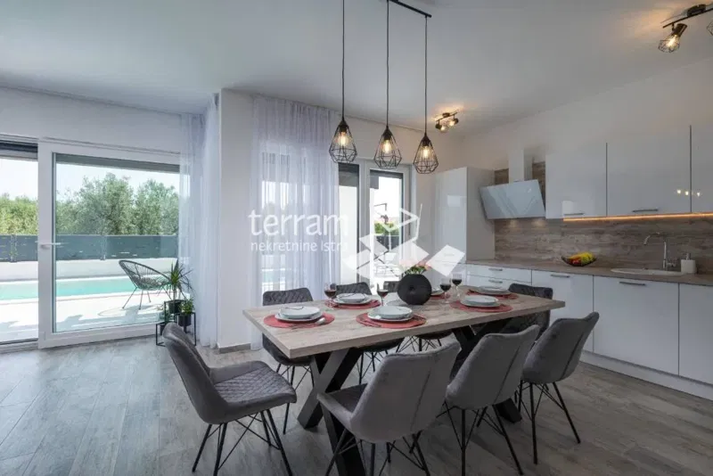 Istria, Galižana, bella casa, 150m2, 3 camere da letto, piscina, arredata!! NUOVO!! #vendita – 3