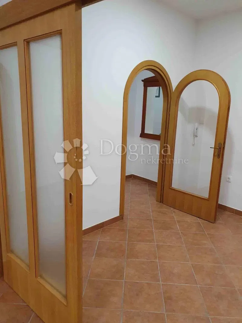 Business premise Centar, Rijeka, 61,11m2 – 2