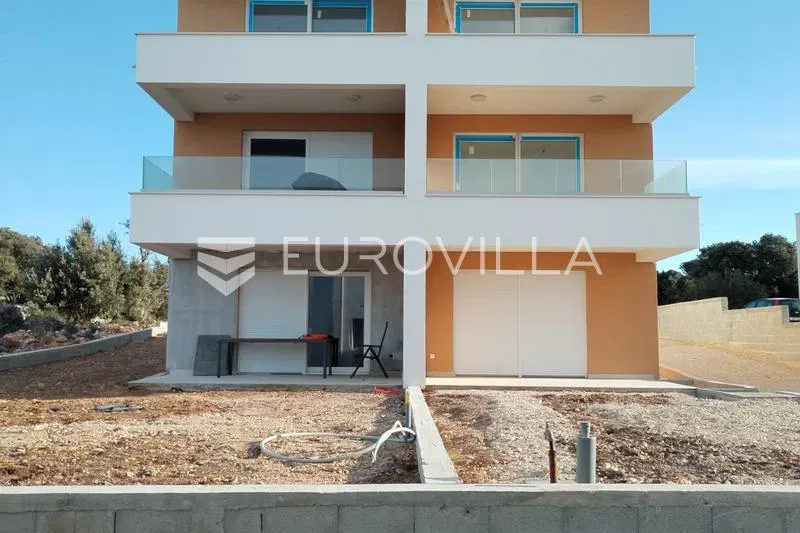Appartamento Mandre – 2