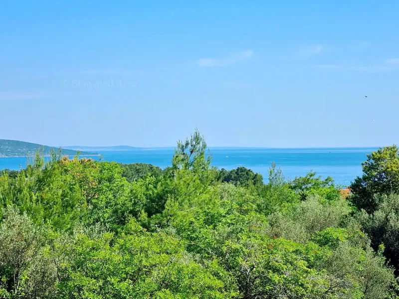 Città di Krk, terreno edificabile in una posizione attraente! – 2