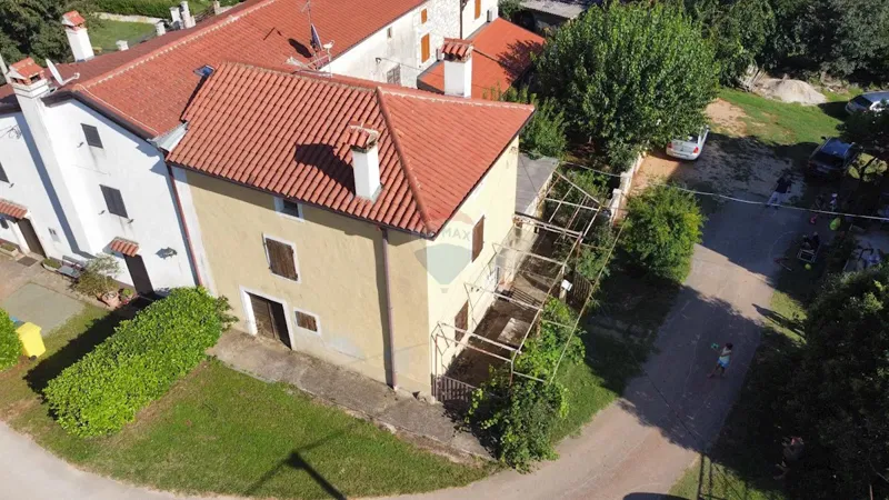 Istria, zona Brtonigla, 2 case a schiera – 2