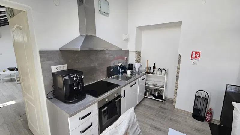 Condo/Apartment Centar, Pula, 61m2 – 3