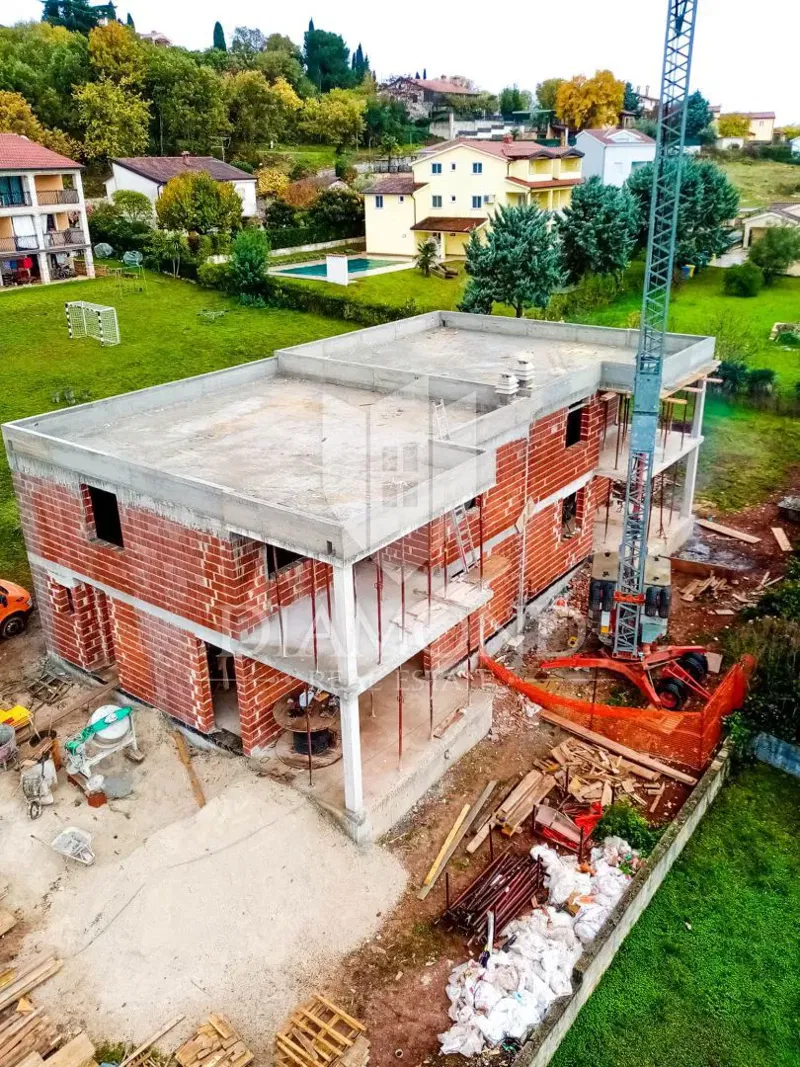 Poreč area, semi-detached house on the edge of the village! – 3