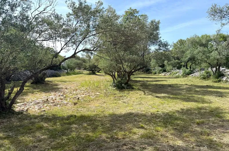 Terreno costruzione, per la vendita, Vrbnik, Croazia, 2038 m2, 350.000,00 EUR – 2