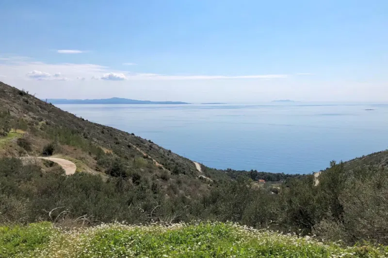 Three stone houses with sea view for complete renovation – 3