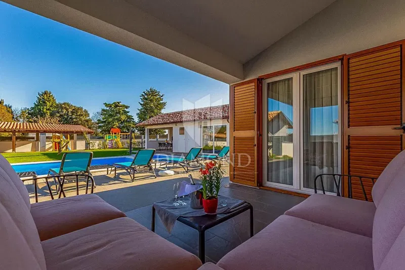 Medulin, surroundings, two holiday houses in a great location – 2