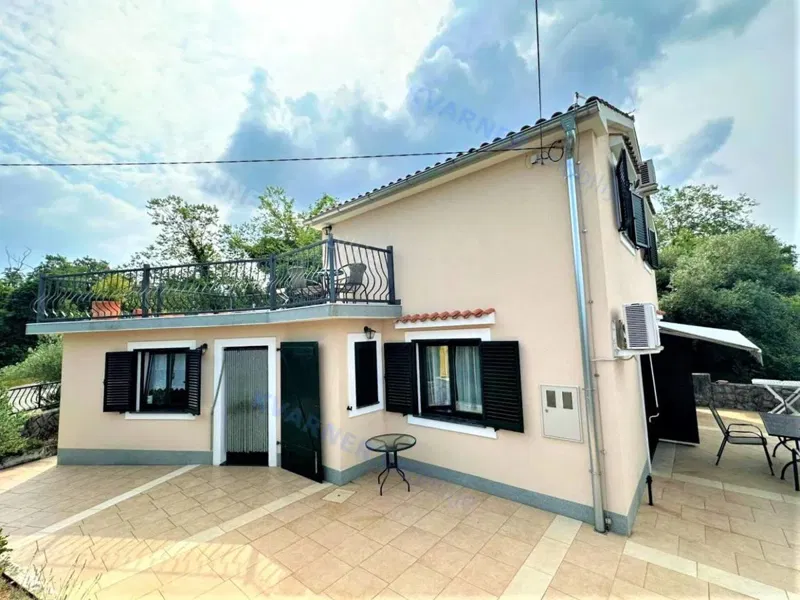 Detached house in a peaceful location with a sea view! – 2
