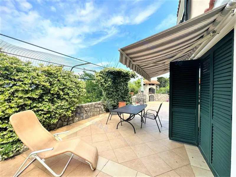 Detached house in a peaceful location with a sea view! – 3