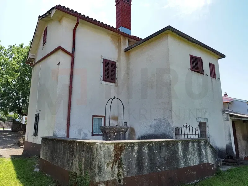 Malinska, stone house for adaptation with a large garden near the sea – 2