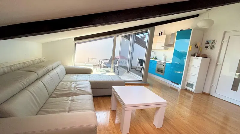 Appartamento Umag, 137,34m2 – 2