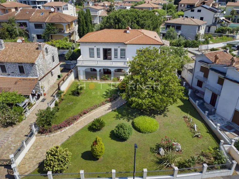 Villa ob morju v Umagu – 3