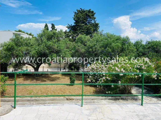 Brac, house for sale, 790.000 € – 3