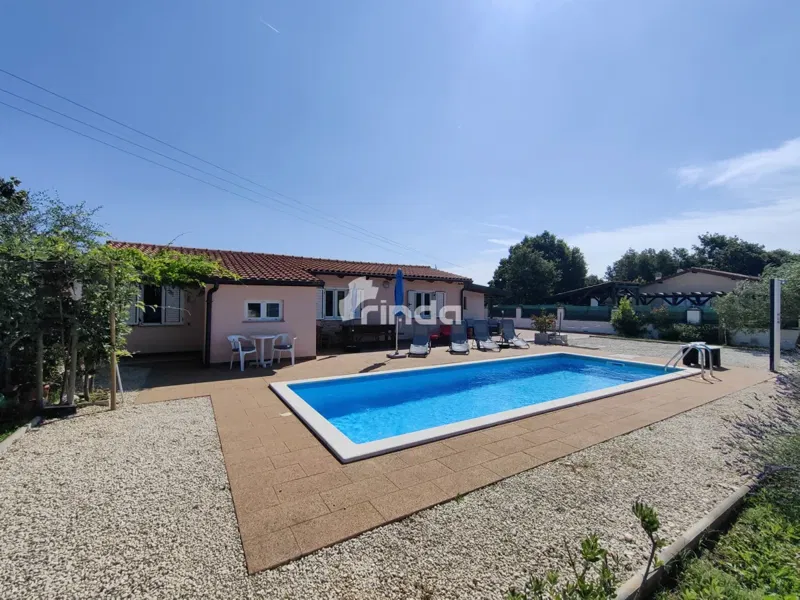 Casa - Rovinj 6km - 70m2 + 900m2 - Offerta esclusiva – 2