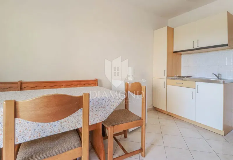 Umag, surroundings! House for renovation with building land! – 3