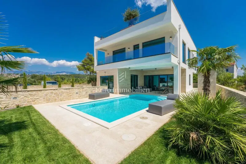 Ljubac-Razanac, villa in the second row to the sea – 2