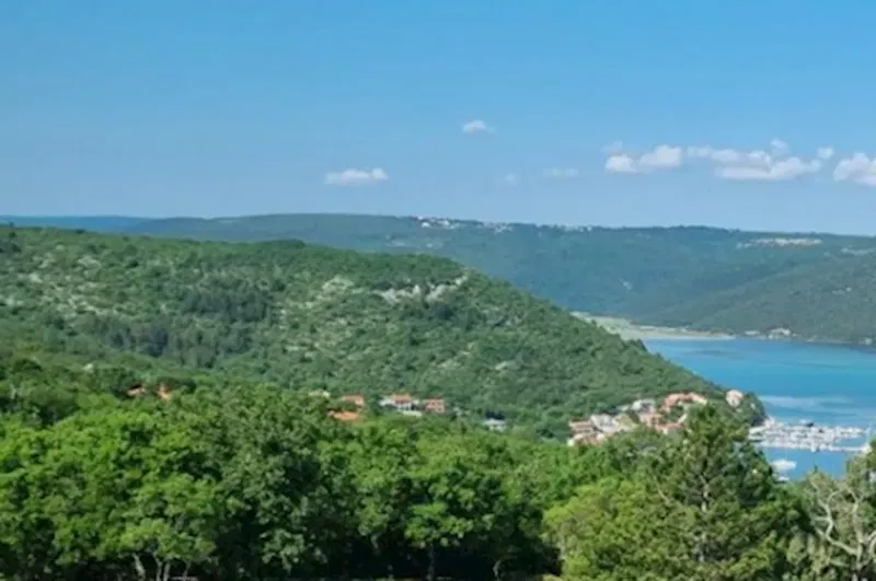 Участок Labin – 3
