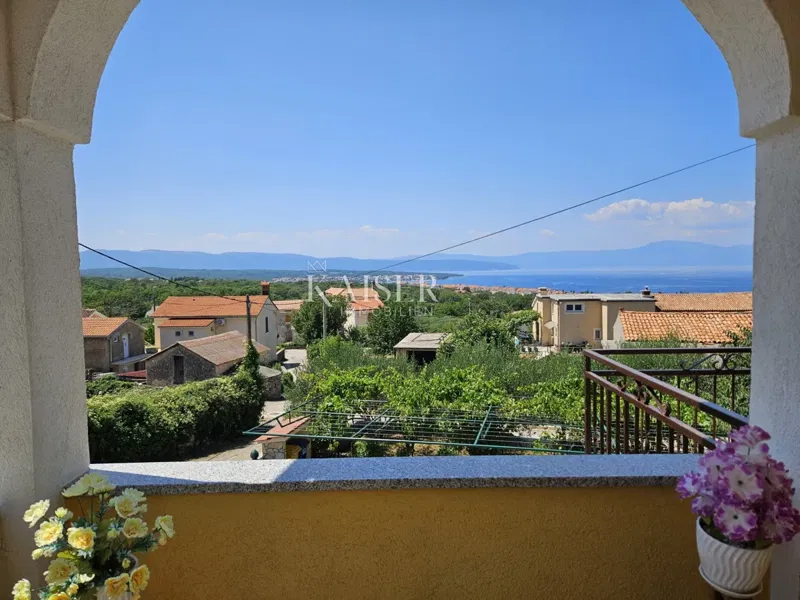 Дом Malinska, Malinska-Dubašnica, 275m2 – 2