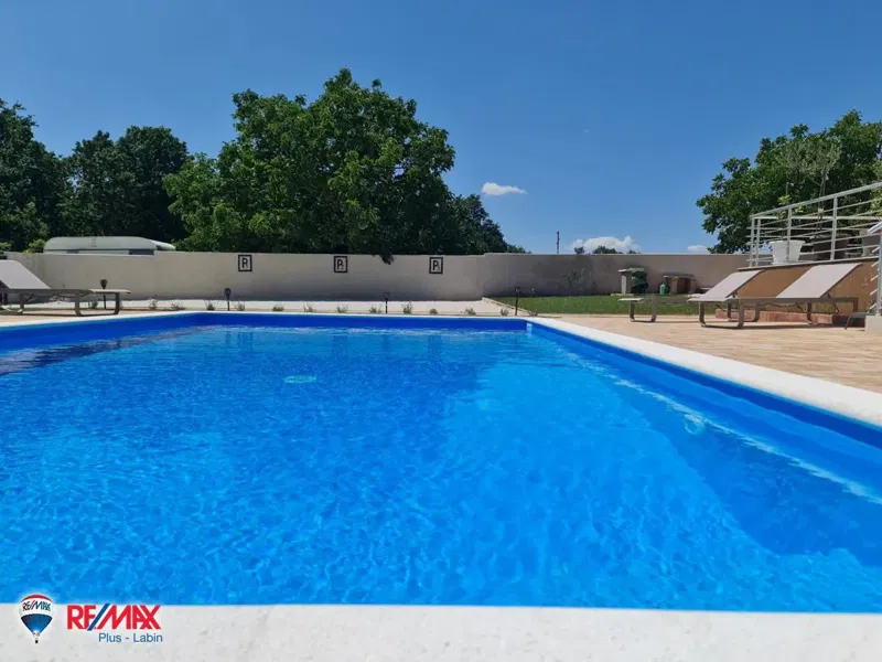 House Barban, 329m2 – 3