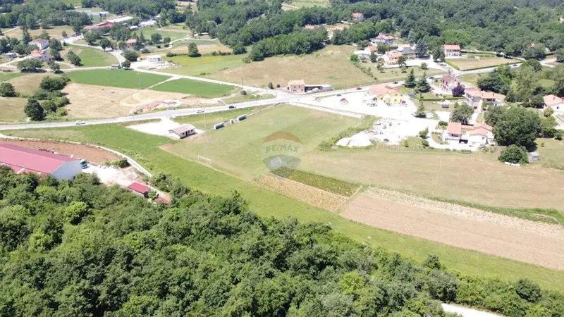 ISTRIA, TRVIŽ - Building plot 2383 m2, possible subdivision. – 3
