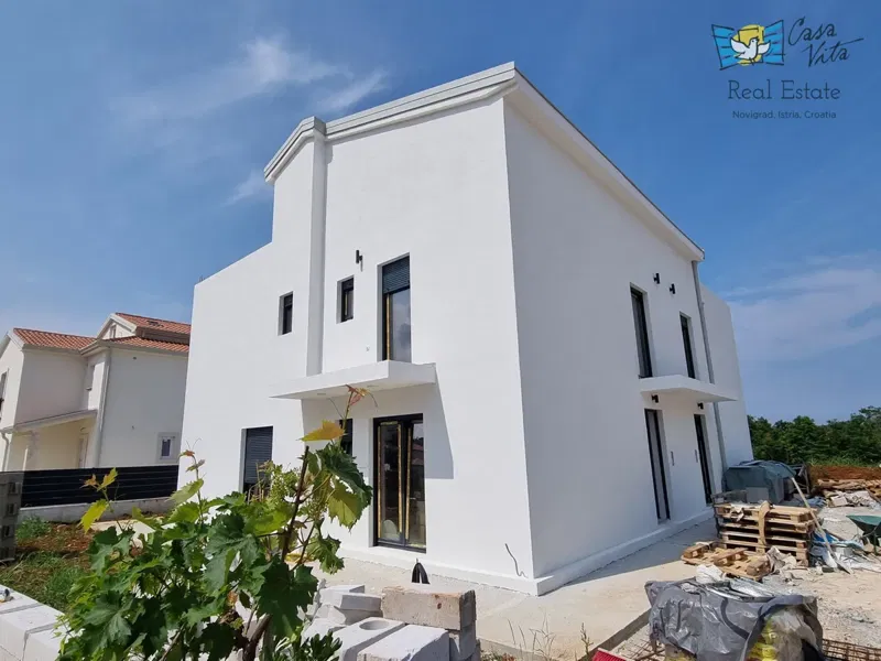 Villetta bifamiliare con 200 mq di giardino, a 3 km dal mare!! – 3