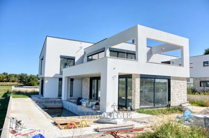Poreč e dintorni, si vende una bellissima villa con vista mare – 2