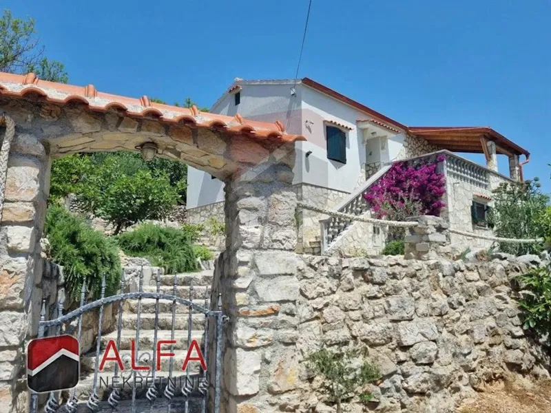 Dom Prvić Luka – 2