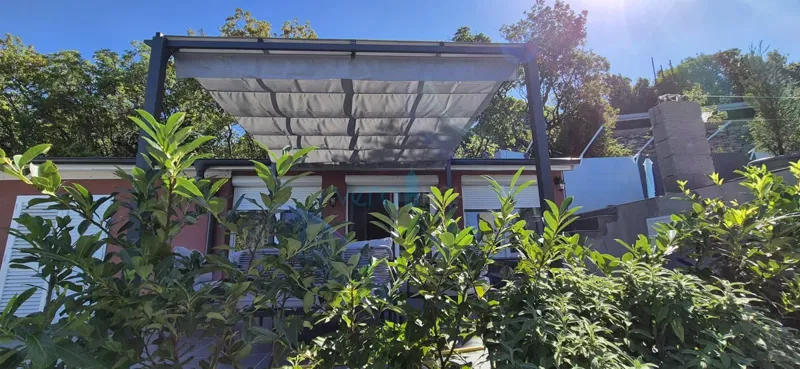 Kvarner, Novi Vinodolski, Klenovica - terreno 566m2, casa con piscina, vista mare, vendita – 2