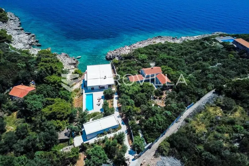 Dubrovnik archipelago, extraordinary seafront villa with swimming pool – 2
