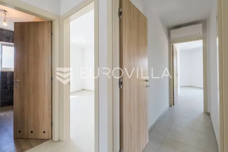 Istria, Poreč, three-room penthouse 177 m2 - 800 m from the sea – 2