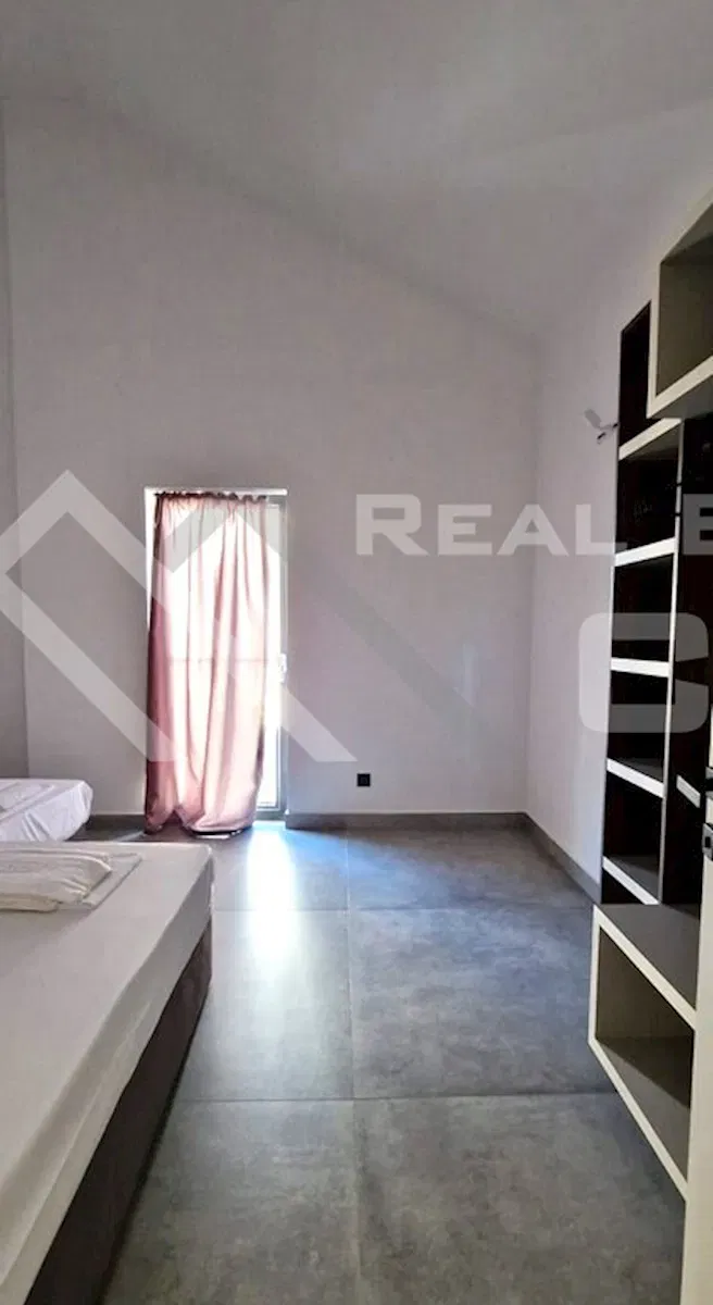 Brac Sutivan properties - Modernly furnished two-bedroom apartment boasting beautiful sea views, for sale – 3