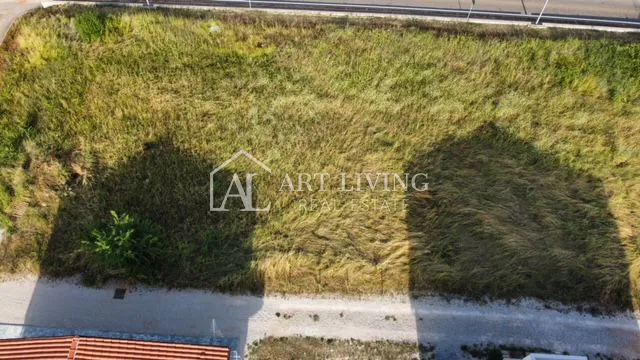 Novigrad - okolica, atraktivno gradbeno zemljišče 1,5 km od mesta in morja. – 3