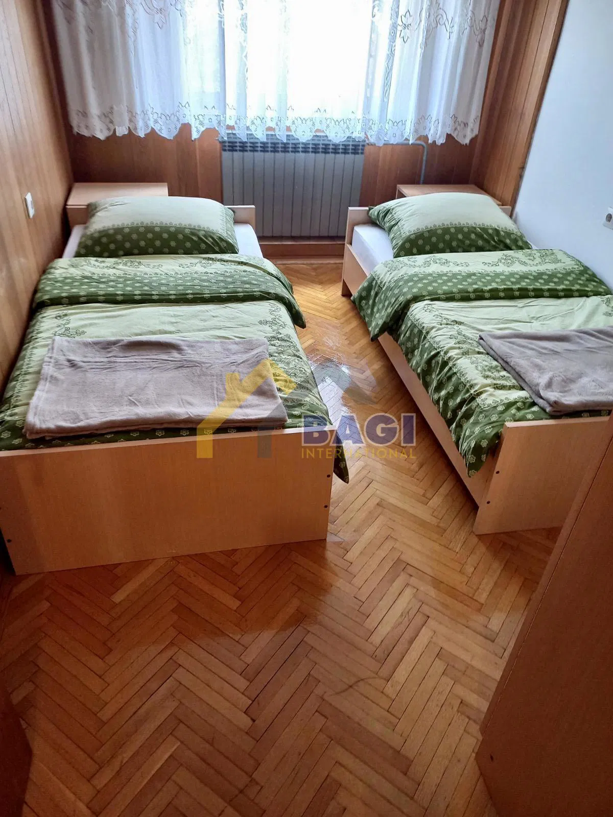 Petrinja Smještaj za 5-6 radnika