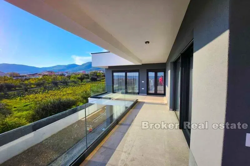 Villa di nuova costruzione con piscina e vista mare – 2