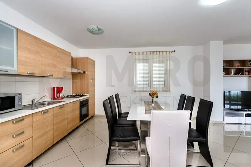 Vrbnik, newly renovated apartment with open sea view! – 3