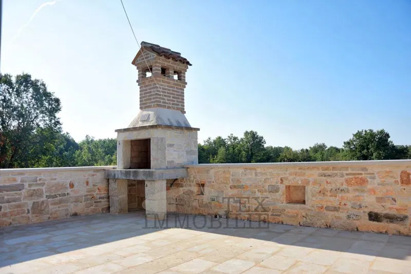Stone terraced house with three bedrooms – 2