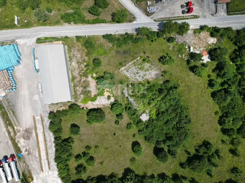 MATULJI, JURDANI, RUPA - terreno edificabile di 9000m2 con EDIFICAZIONE. PERMESSO per un edificio residenziale e commerciale – 2