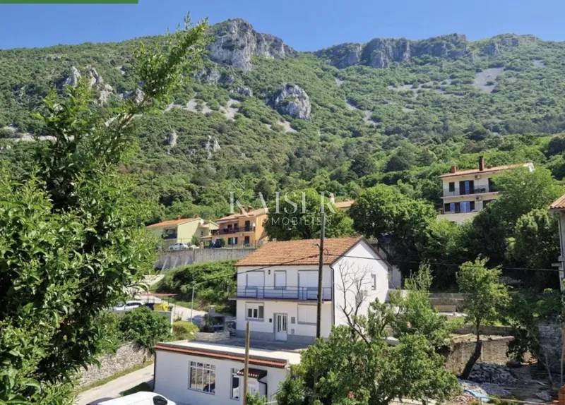 Istria, Plomin - Istria, Labin – renovated house with three apartments, 270 m² – 3
