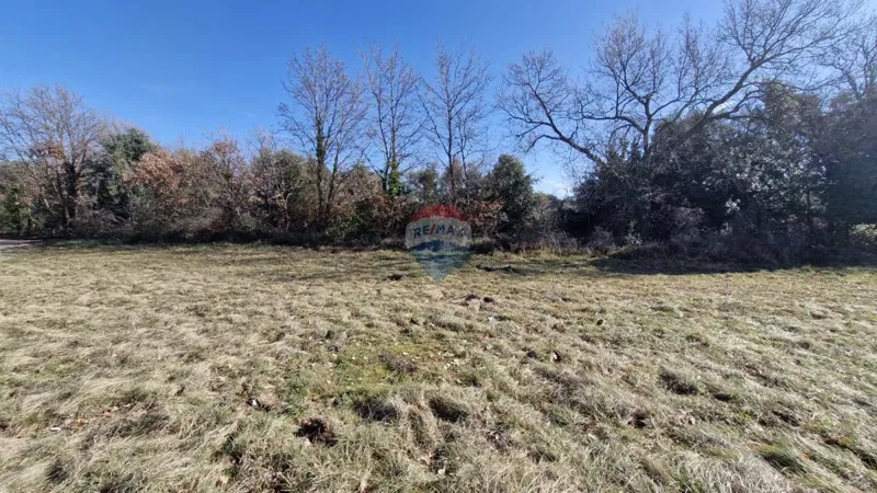 Istria, Pavićini – building land 2 km from the sea – 2