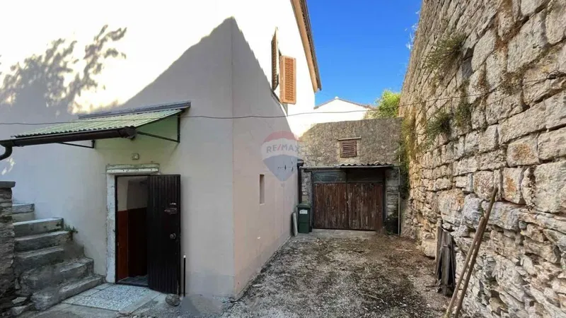 Dom Sveti Lovreč Pazenatički – 3