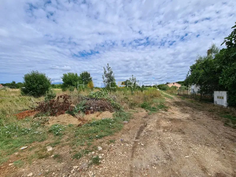 Terreno Veli vrh, Pula, 495m2 – 2