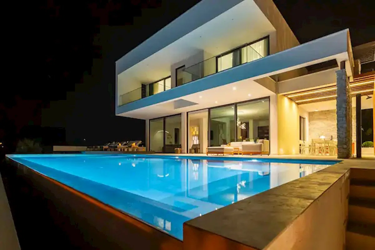 Split- moderna villa s panoramskim pogledom