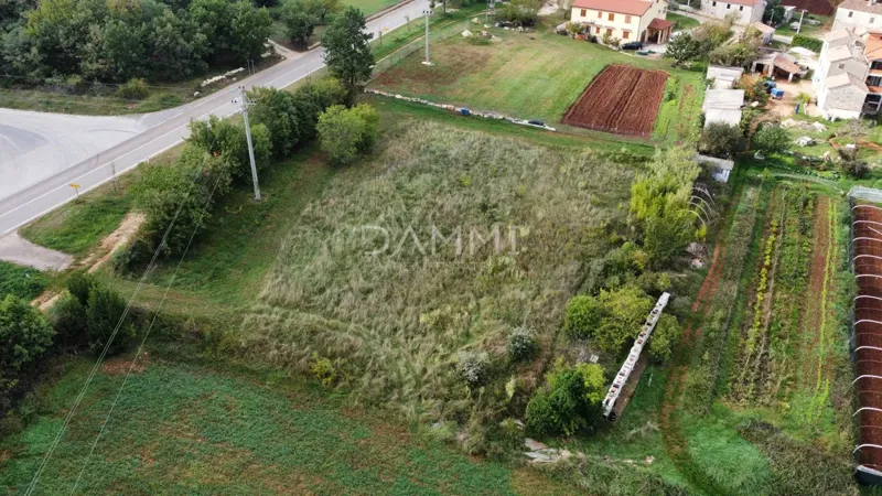 ISTRIA, VIŠNJAN - BUILDING LAND IN A GREAT LOCATION – 3