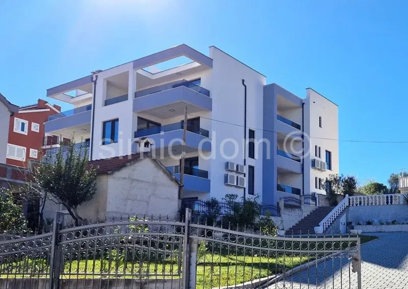 Appartamento Okrug Gornji – 3