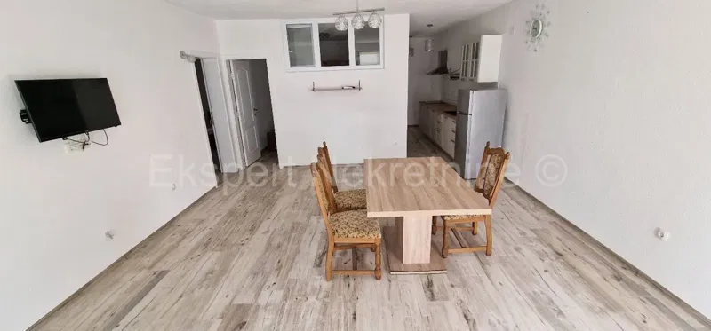 Čiovo,Okrug G,appartamento con 2 camera da letto 85 m2,di nuova costruzione,arredato,garage p.m. – 3