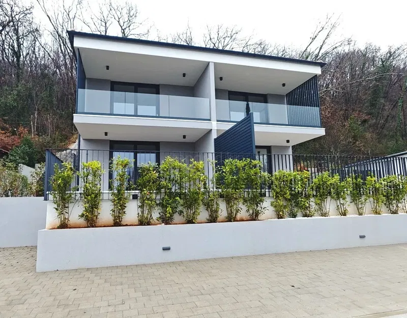 Omišalj, in vendita, bellissimo appartamento al primo piano con giardino, vicino al mare! – 2