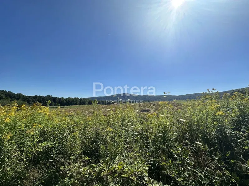 Föld Oštarije, Josipdol, 5.811m2
